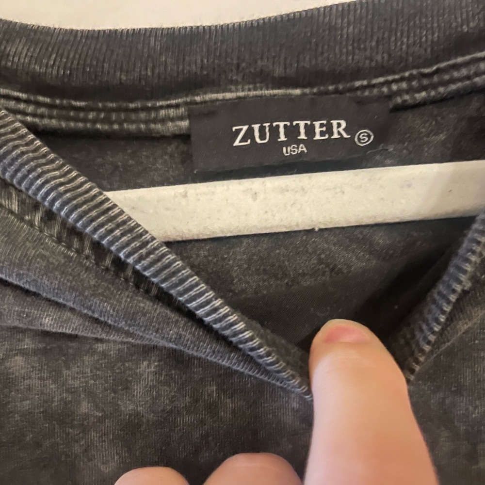 Zutter Boutique Butterfly top - Picture 2 of 2